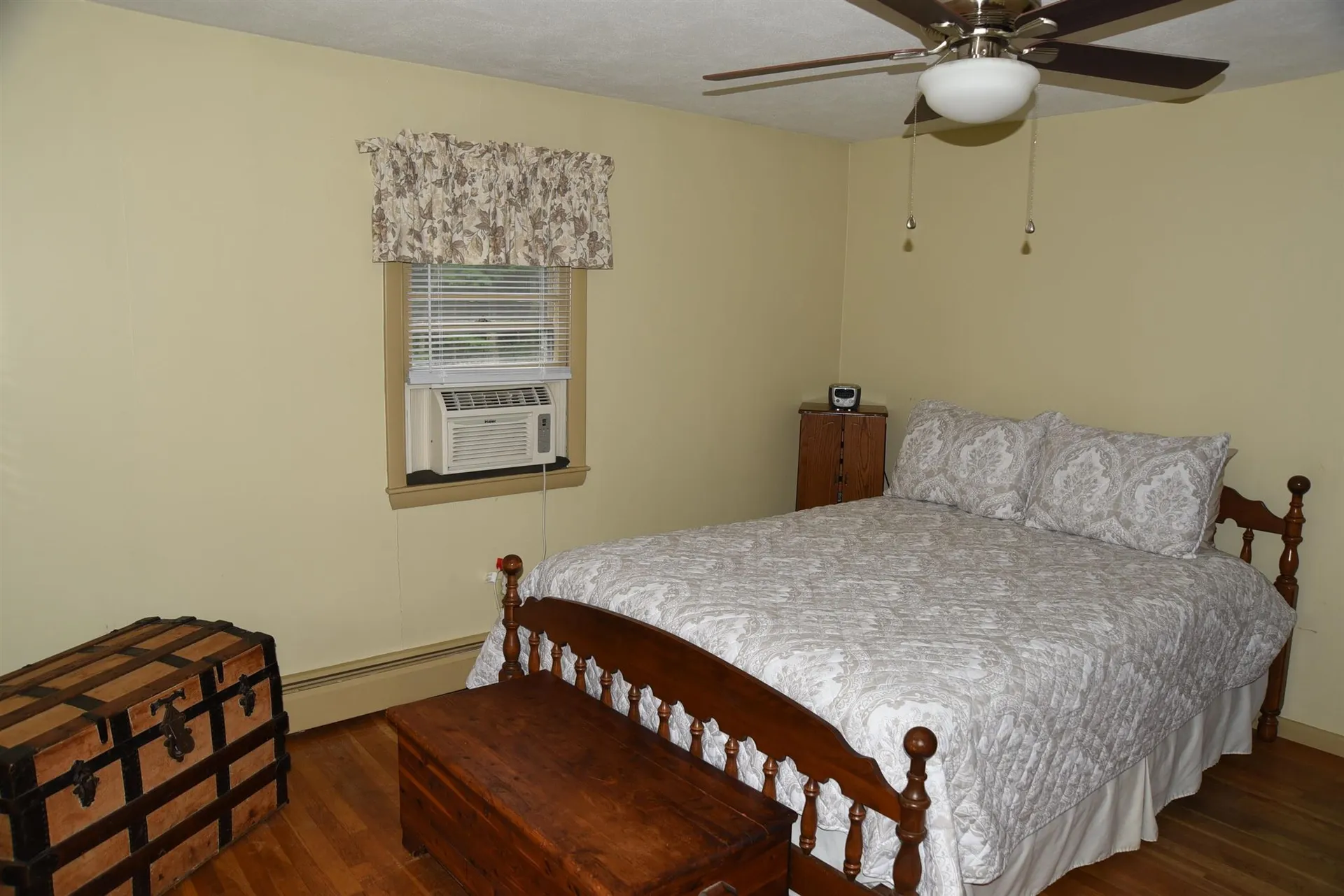25 Crawford Avenue Exeter NH 03833