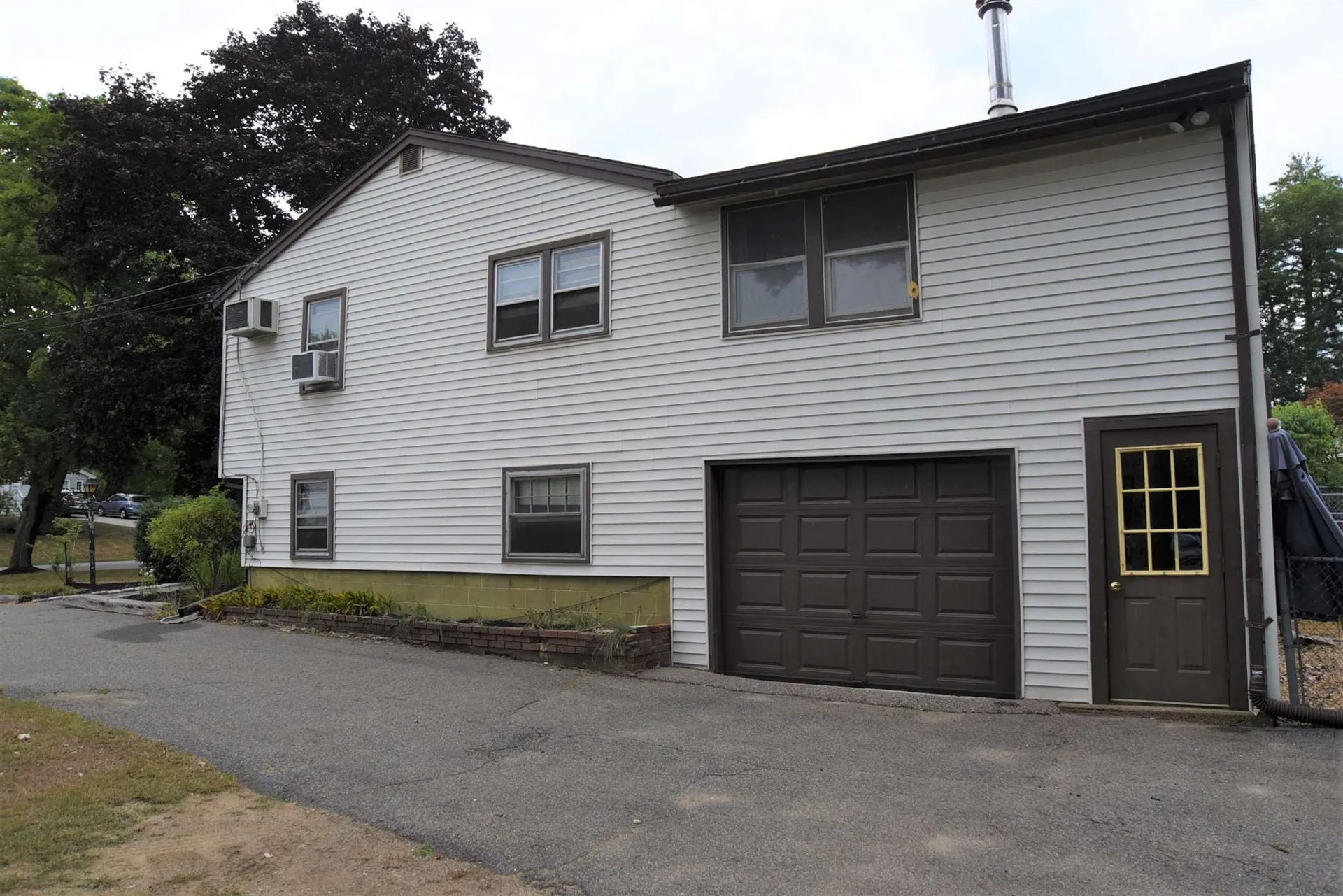 25 Crawford Avenue Exeter NH 03833