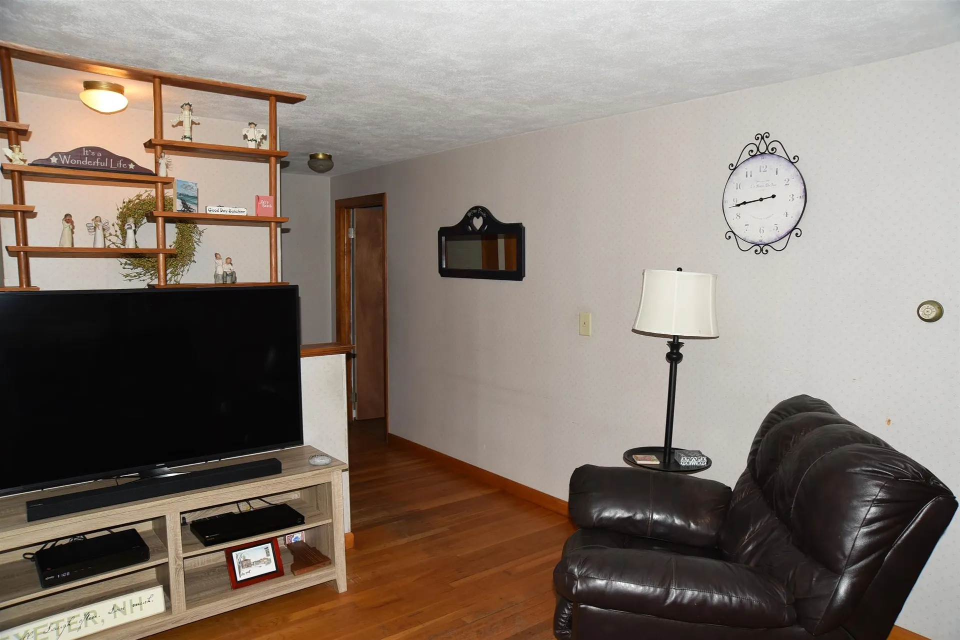 25 Crawford Avenue Exeter NH 03833