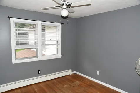 25 Crawford Avenue Exeter NH 03833