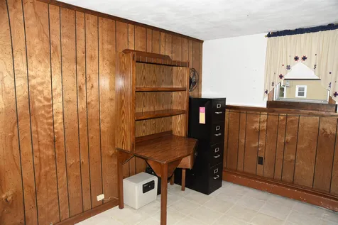 25 Crawford Avenue Exeter NH 03833