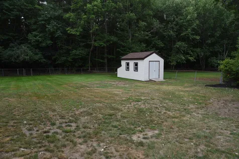 25 Crawford Avenue Exeter NH 03833