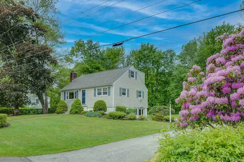 7 Juniper Lane Atkinson NH 03811