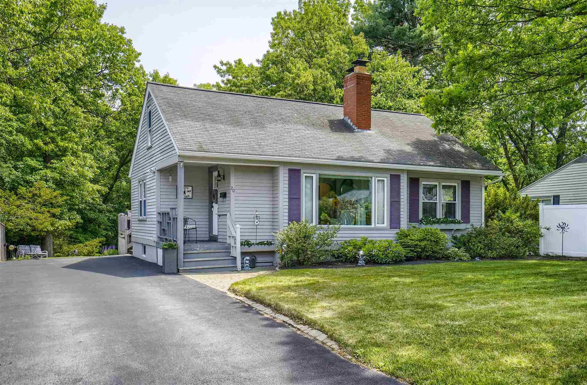 20 College Avenue Manchester NH 03102