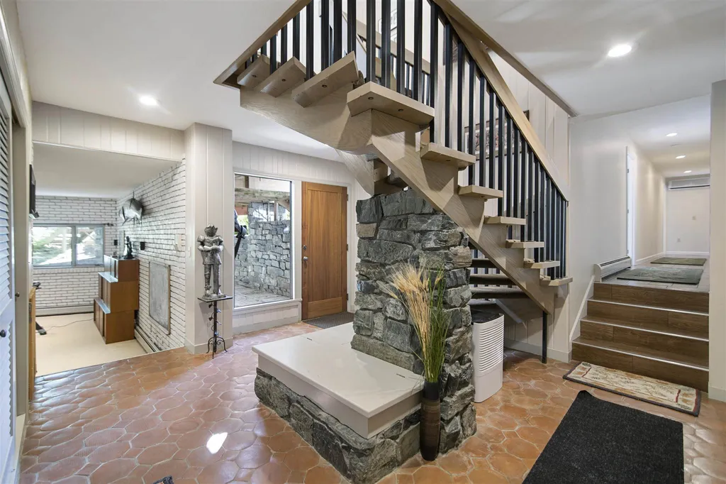 15 Meadow Lane Hanover NH 03755