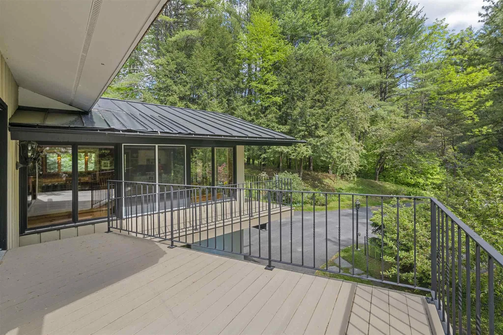 15 Meadow Lane Hanover NH 03755