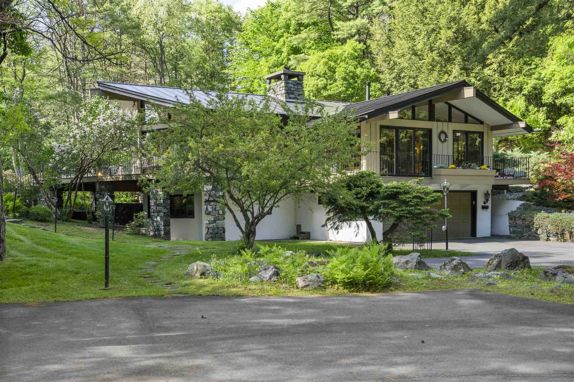 15 Meadow Lane Hanover NH 03755
