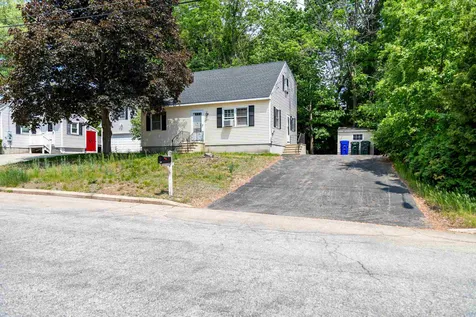285 Ohio Avenue Manchester NH 03104