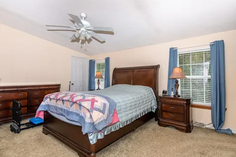43 Sagebrush Drive Rochester NH 03867