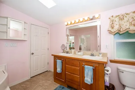 43 Sagebrush Drive Rochester NH 03867