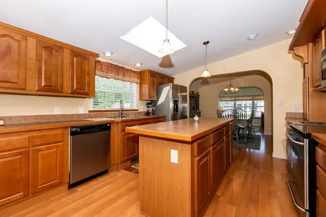 43 Sagebrush Drive Rochester NH 03867