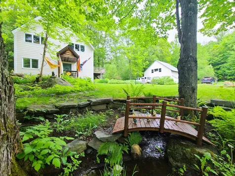 221 Dump Road Warren VT 05674