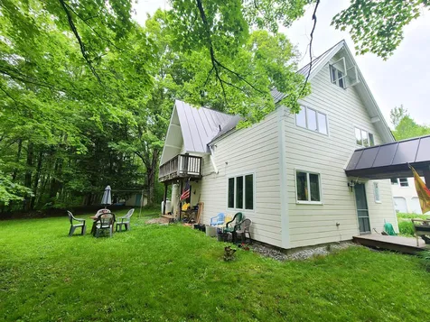221 Dump Road Warren VT 05674