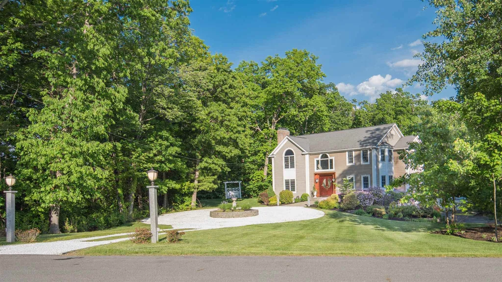 14 Christine Lane Salem NH 03079