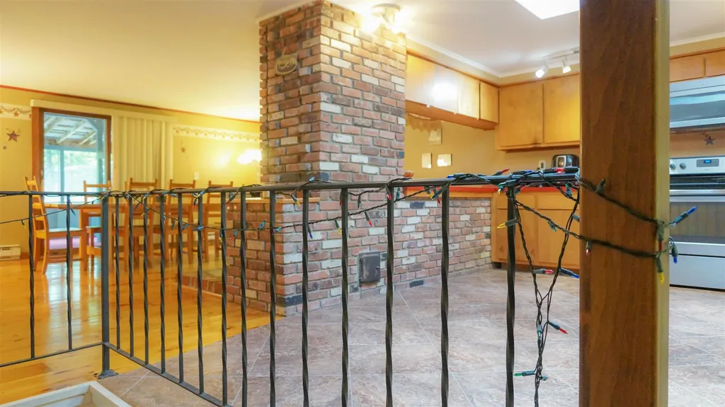 112 Waters Road Lyman NH 03585