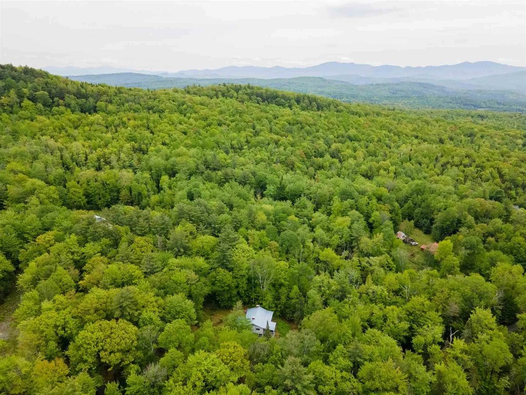 112 Waters Road Lyman NH 03585