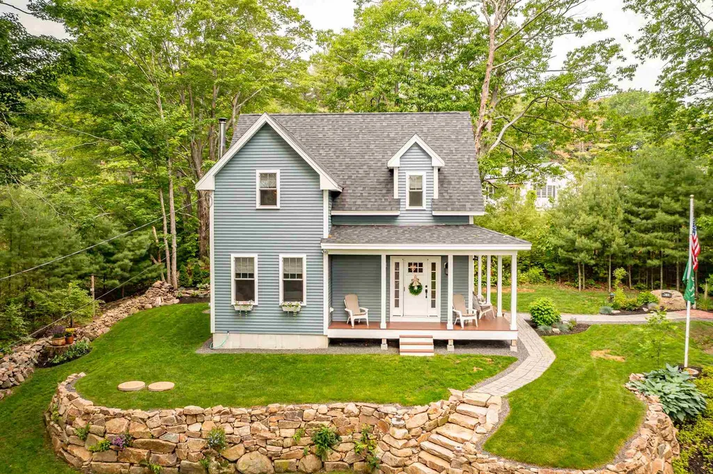 301 Mountain Road York ME 03902
