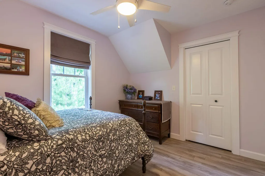 301 Mountain Road York ME 03902