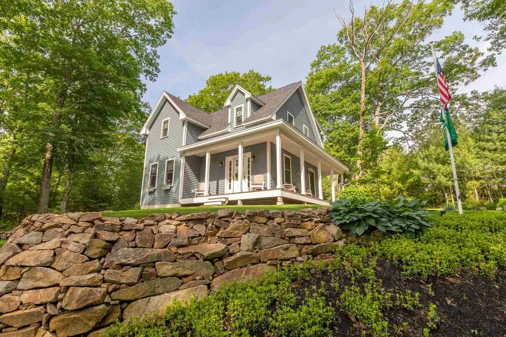 301 Mountain Road York ME 03902