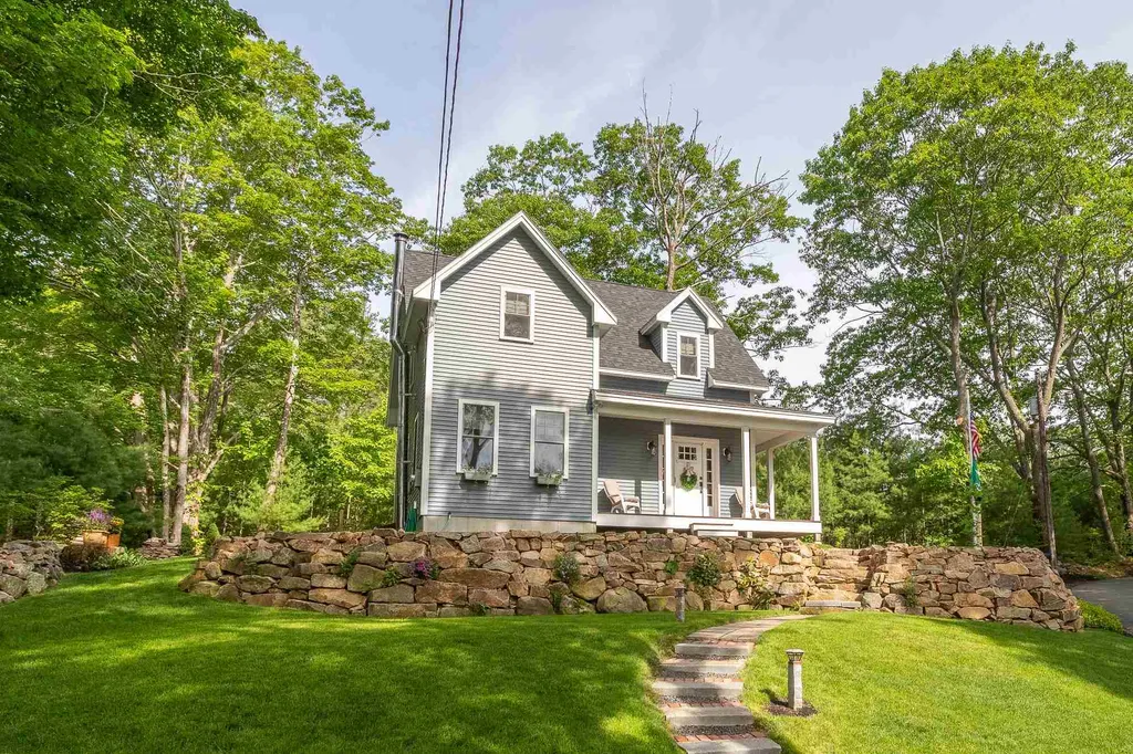 301 Mountain Road York ME 03902