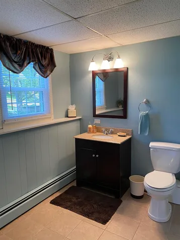 15 Woodbury Street Salem NH 03079