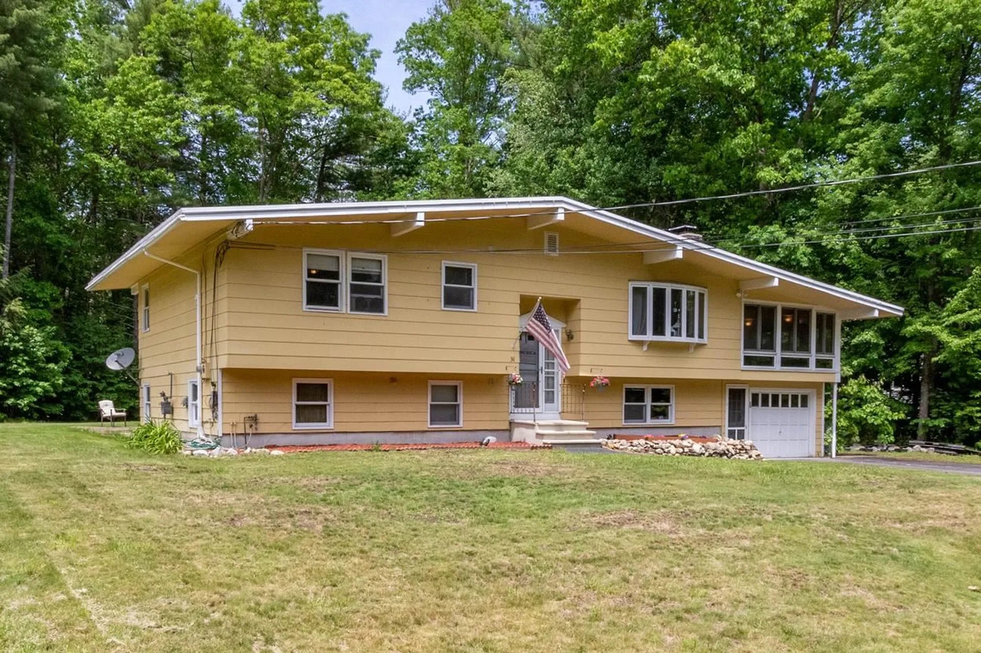 38 Maidstone Drive Merrimack NH 03054