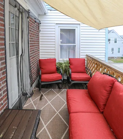 16 Ridge Street Nashua NH 03064