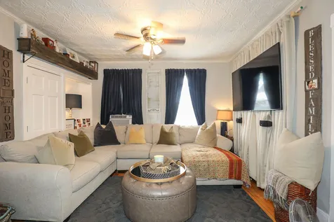 16 Ridge Street Nashua NH 03064
