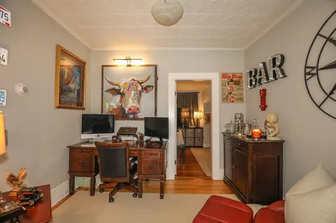 16 Ridge Street Nashua NH 03064