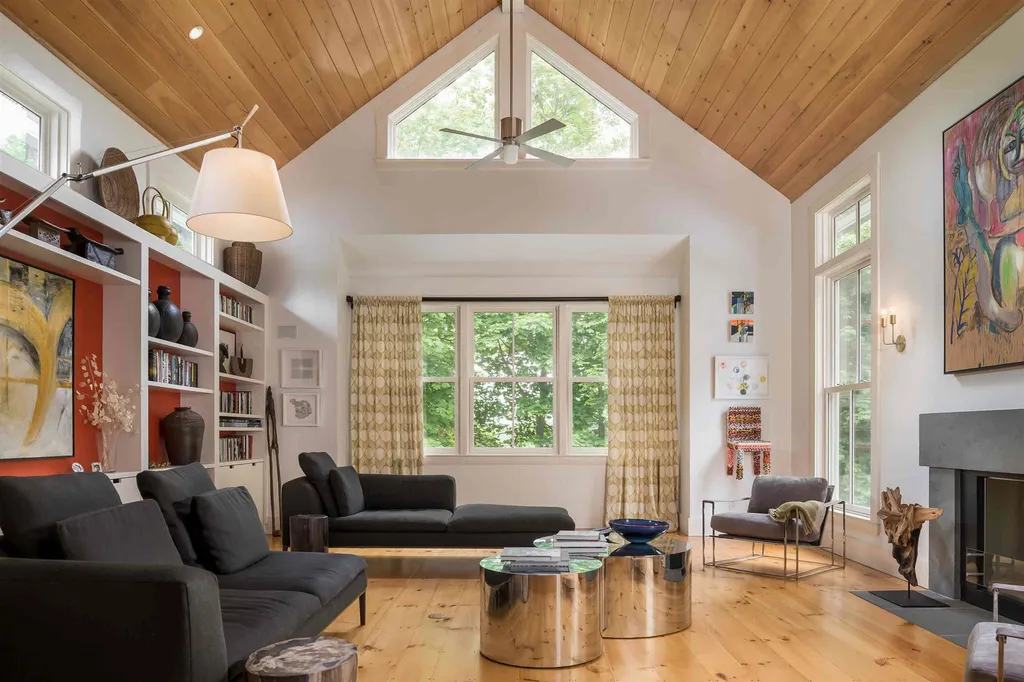 12 Sentry Hill Road York ME 03909