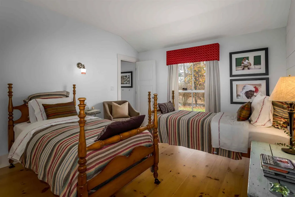 12 Sentry Hill Road York ME 03909