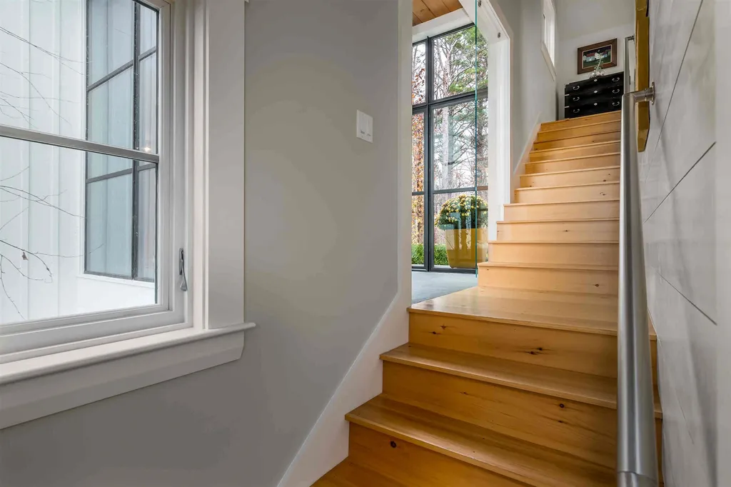 12 Sentry Hill Road York ME 03909