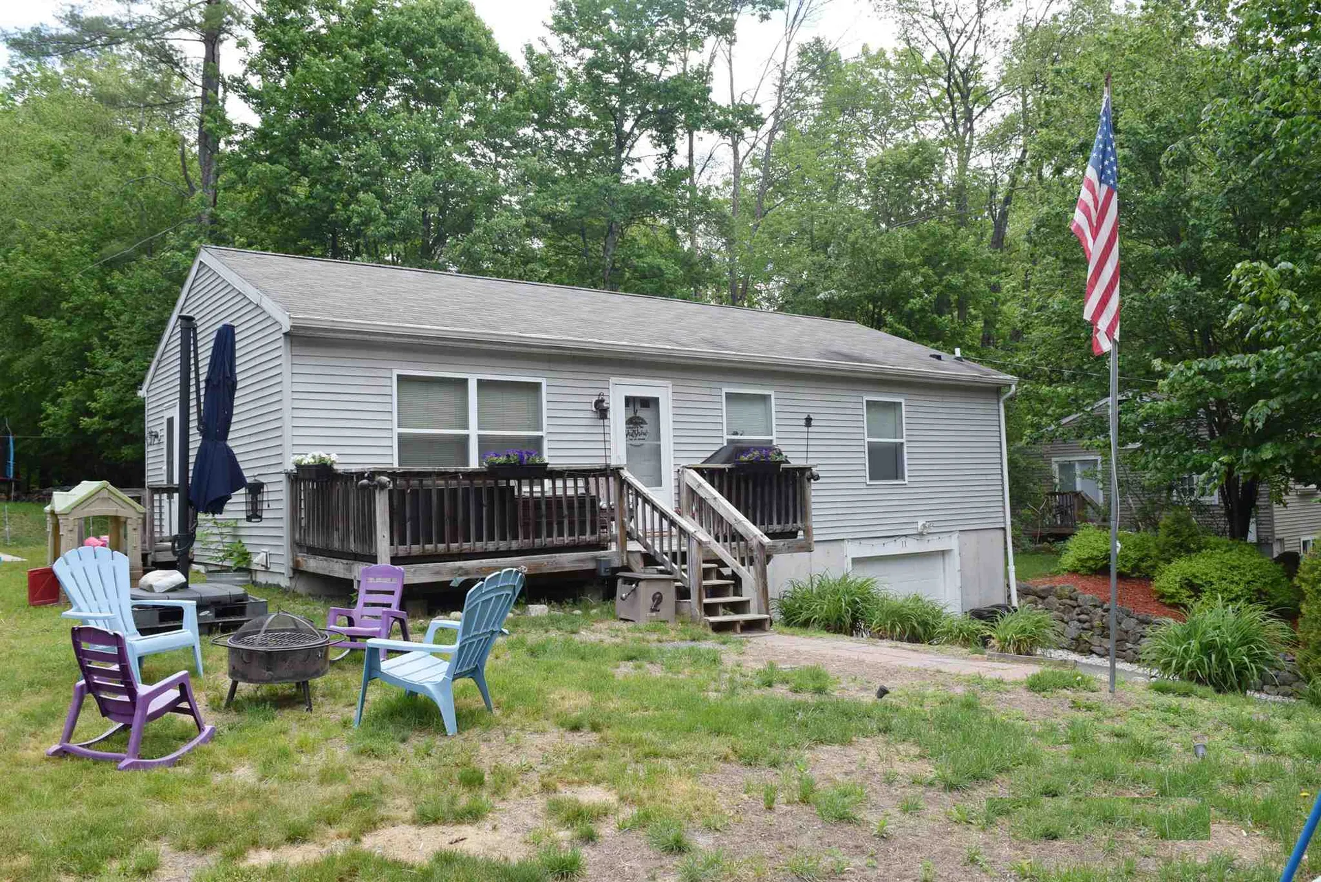 11 Huntington Drive Hillsborough NH 03244