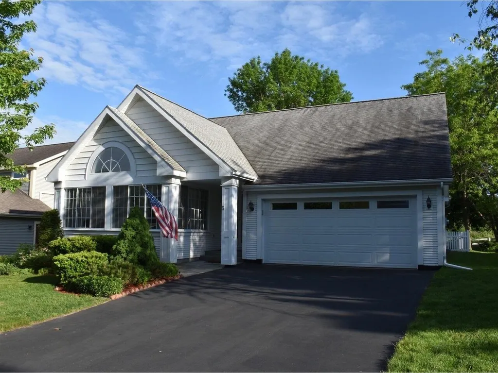 5 Iris Lane South Burlington VT 05403