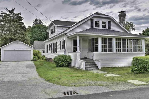7 Blossom Street Keene NH 03431