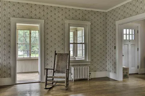 7 Blossom Street Keene NH 03431