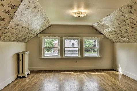 7 Blossom Street Keene NH 03431