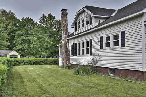 7 Blossom Street Keene NH 03431