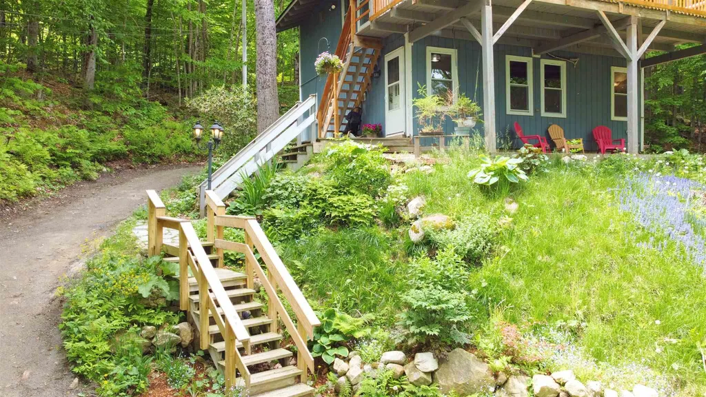 25 Hilltop Drive Newbury NH 03255