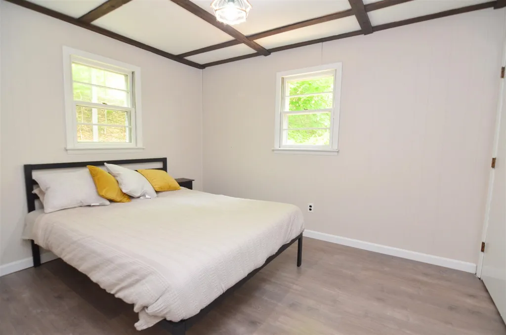 25 Hilltop Drive Newbury NH 03255