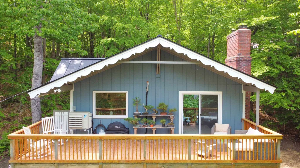 25 Hilltop Drive Newbury NH 03255