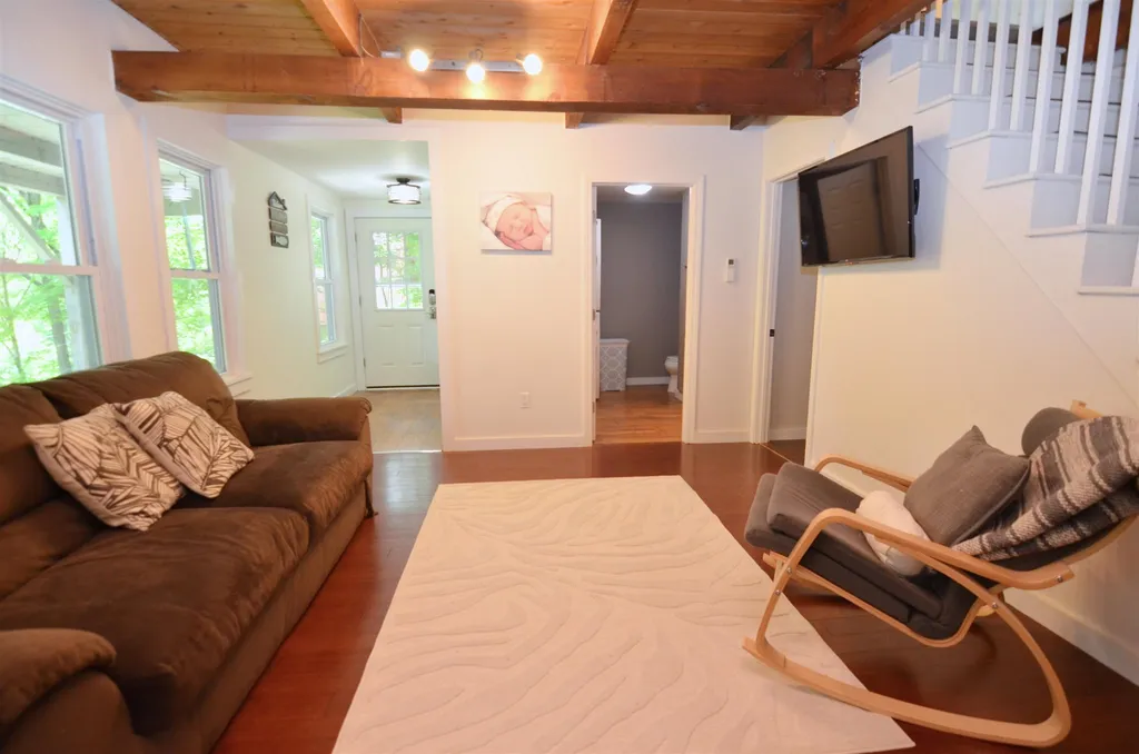 25 Hilltop Drive Newbury NH 03255