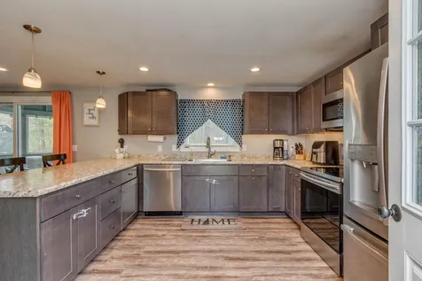 3 Clark Avenue Loudon NH 03307