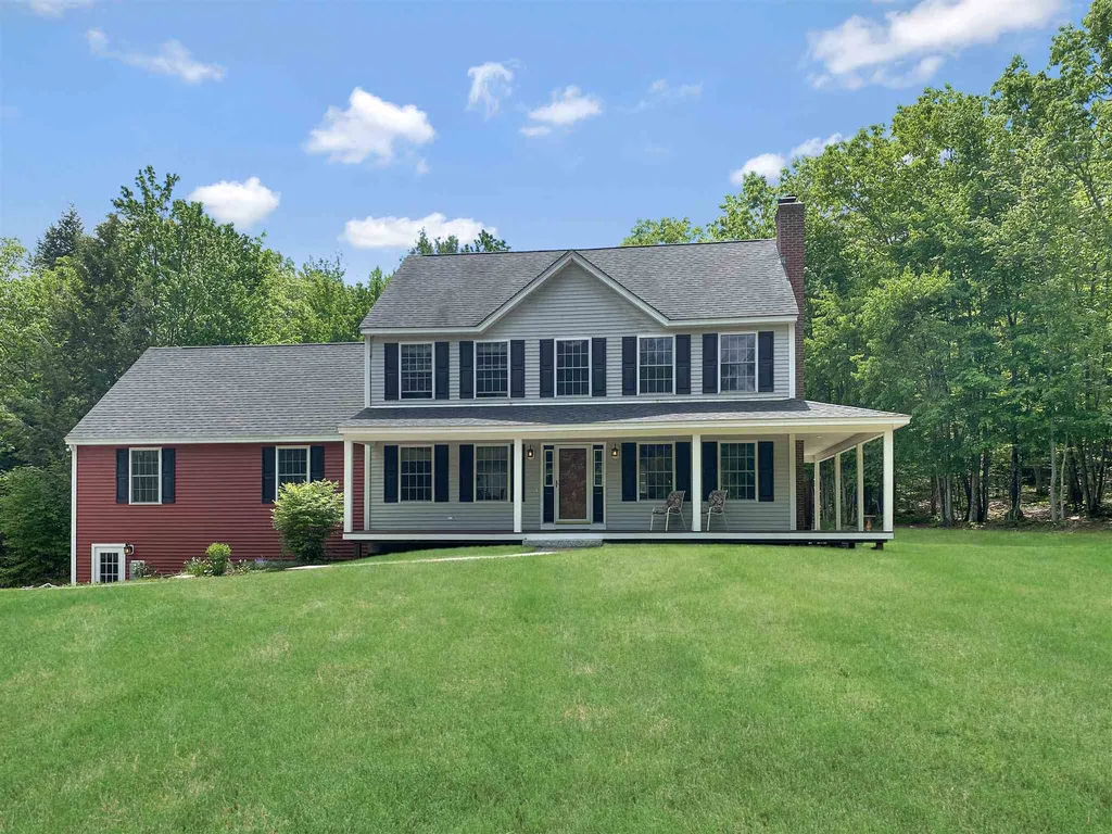 1621 River Road Weare NH 03281