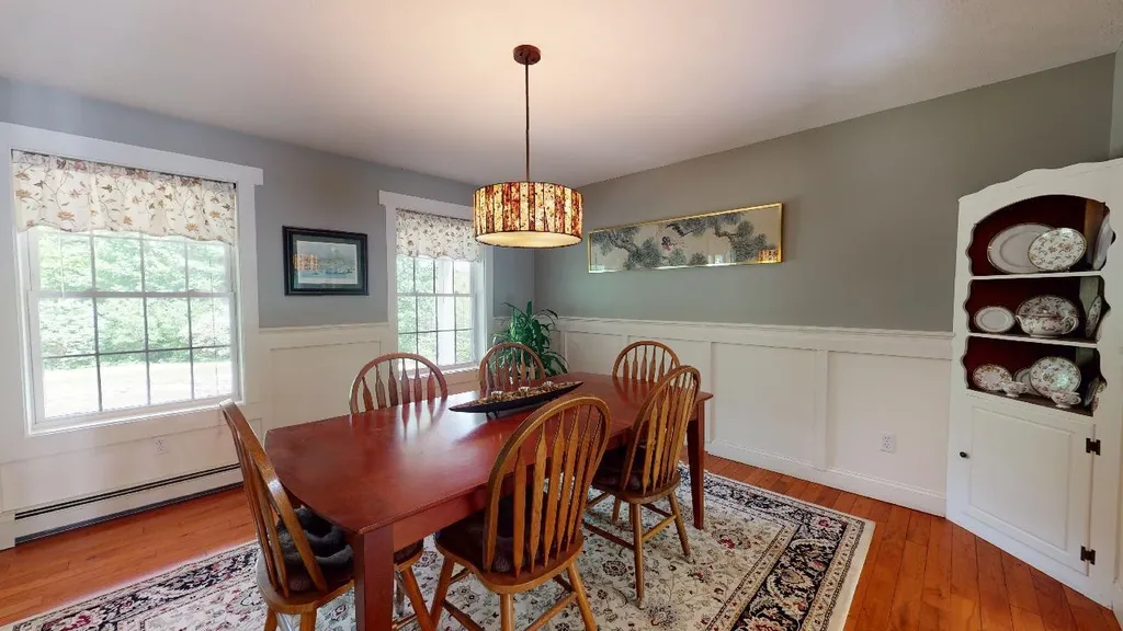 1621 River Road Weare NH 03281
