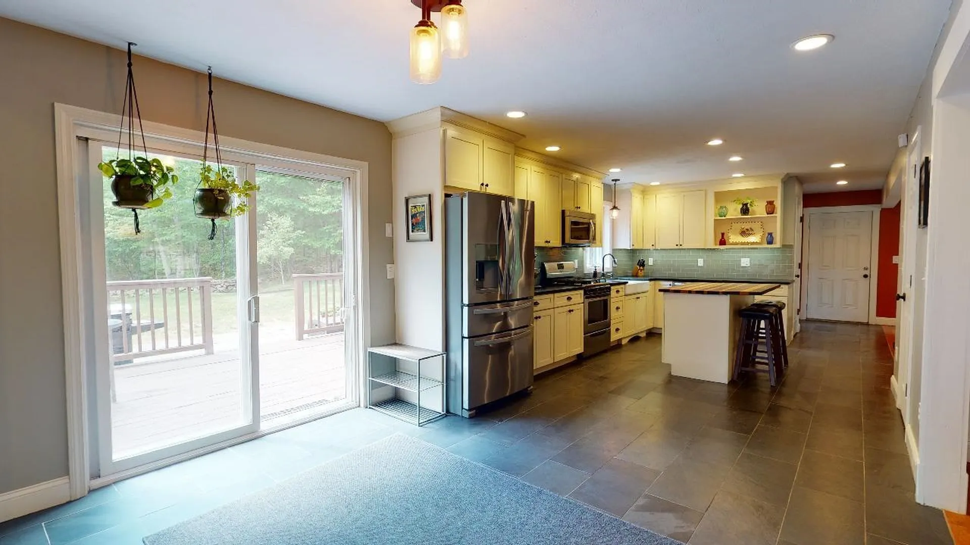 1621 River Road Weare NH 03281