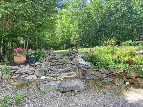 1621 River Road Weare NH 03281