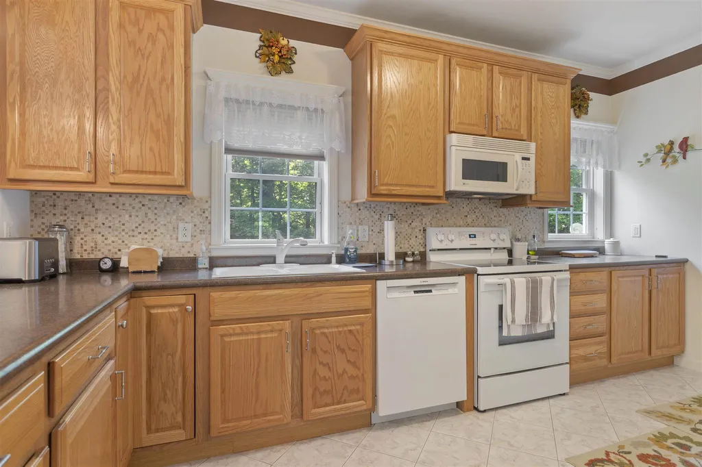 3 Allwood Drive Newbury NH 03255