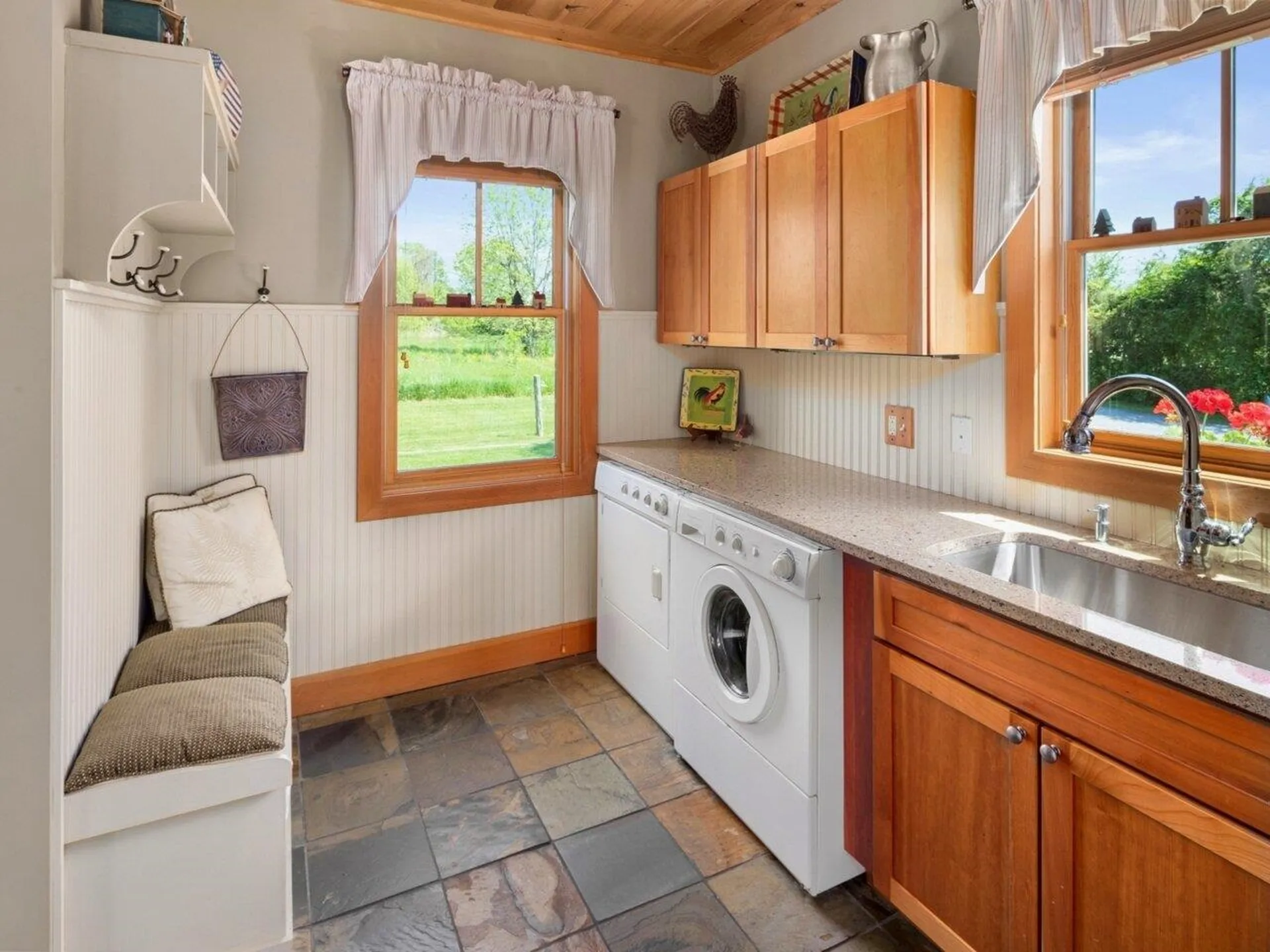 7176 Vt Route 17 West Addison VT 05491