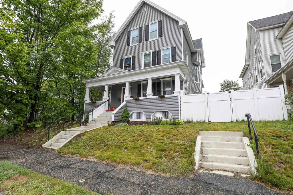 297 Walnut Street Manchester NH 03104